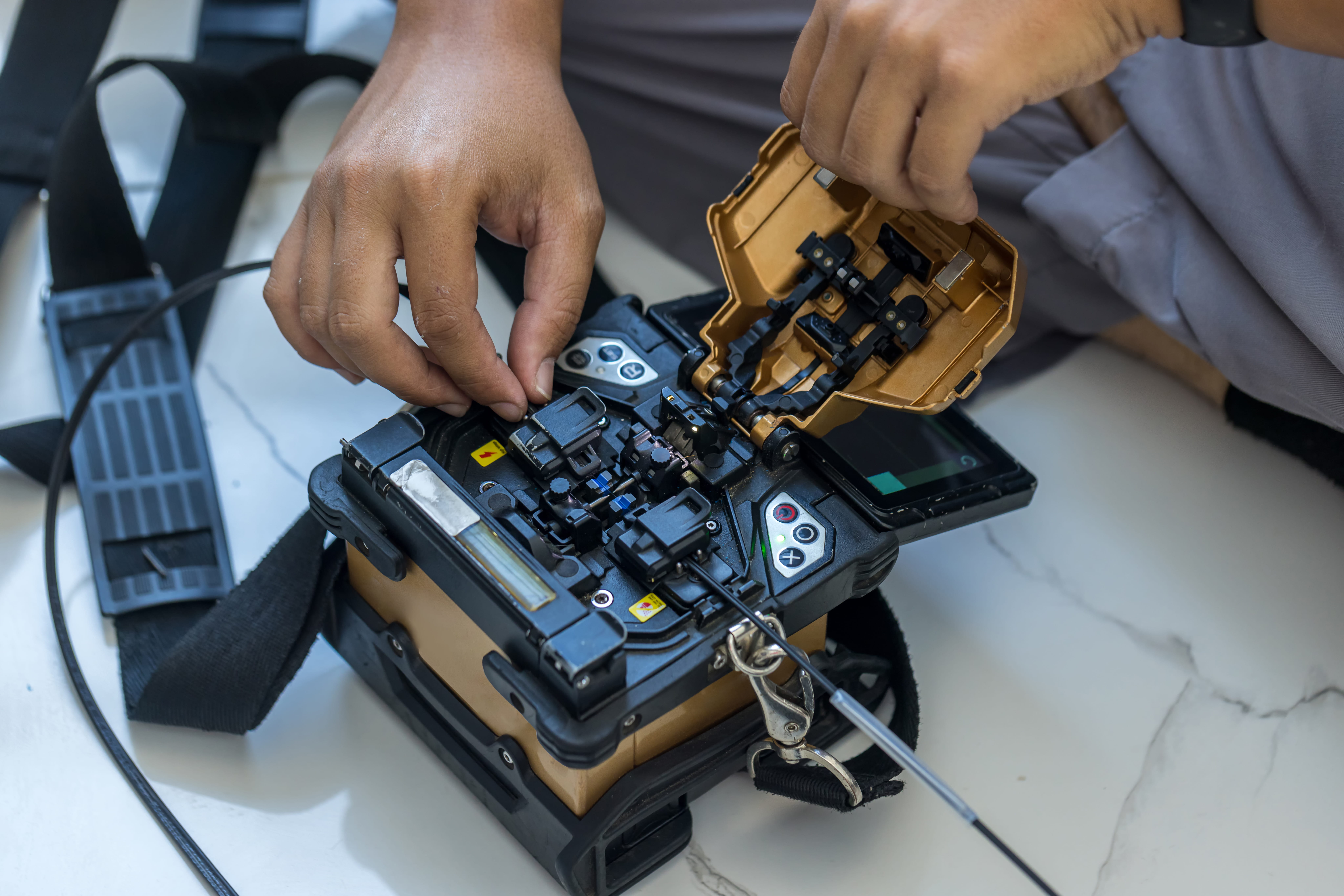 Fiber Optic Installations & Maintenance